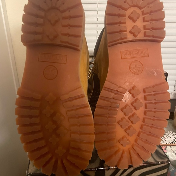 Men’s Timberland Boots sz. 5 - Picture 3 of 4